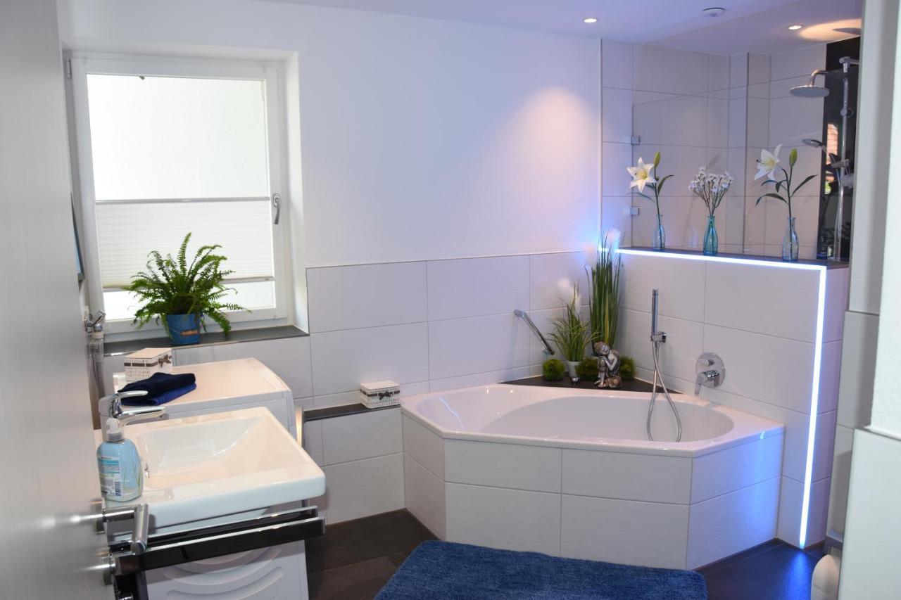 Top-Moderne Und Geraeumige Ferienwohnung Assling Exteriör bild